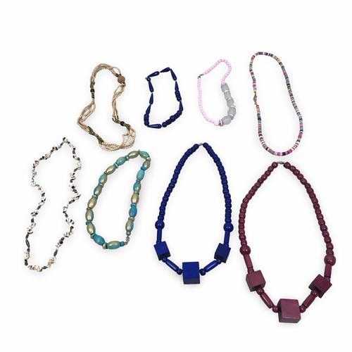 Mixed beaded necklace - mixed, lot
